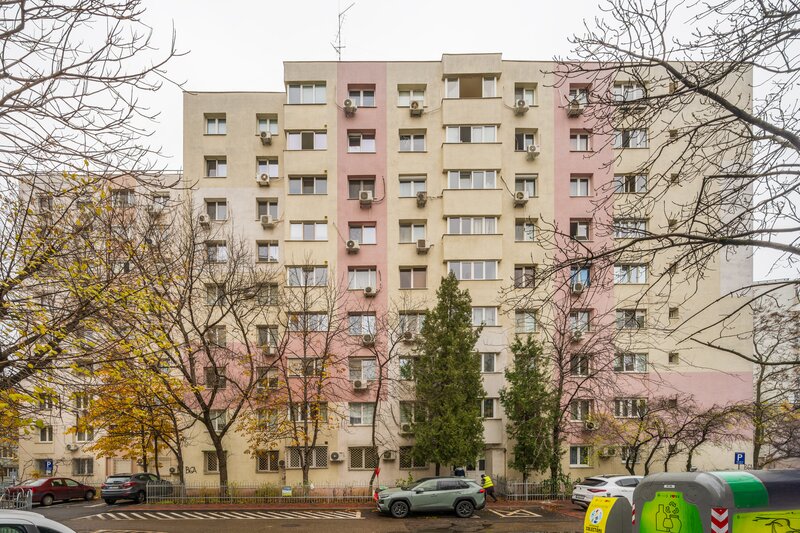 Baba Novac, Piata Alba Iulia, Decebal.
